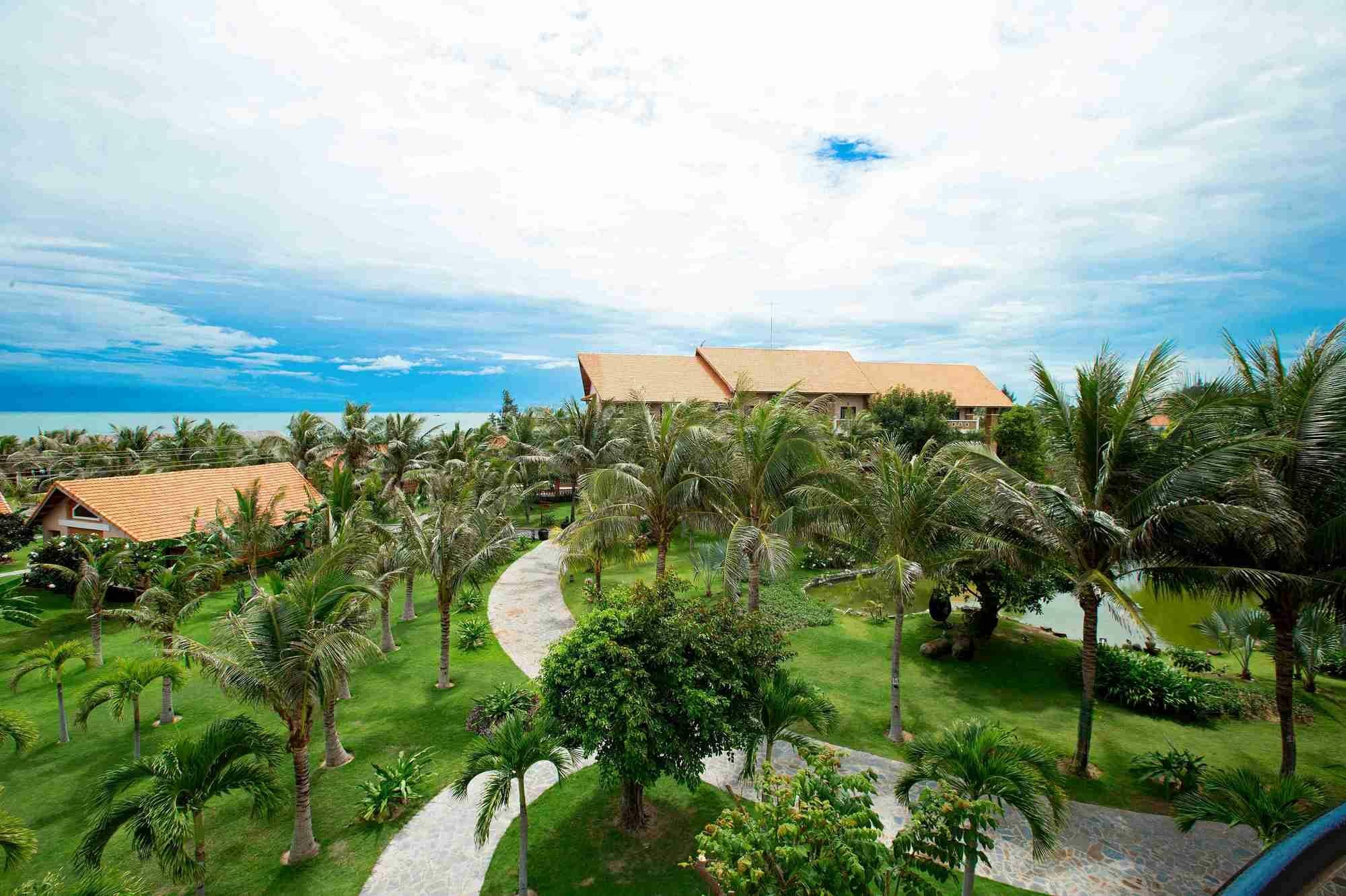 Blue Bay Mui Ne Resort & Spa Phan Thiet Exterior foto
